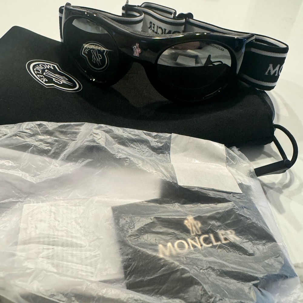 Moncler NWT Ski Goggles